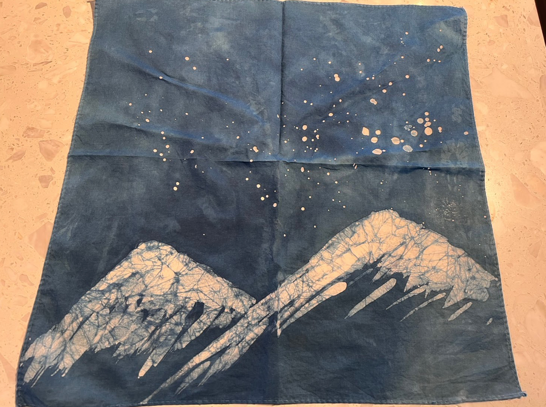 手工藍染蠟染方巾共生山系列夜觀